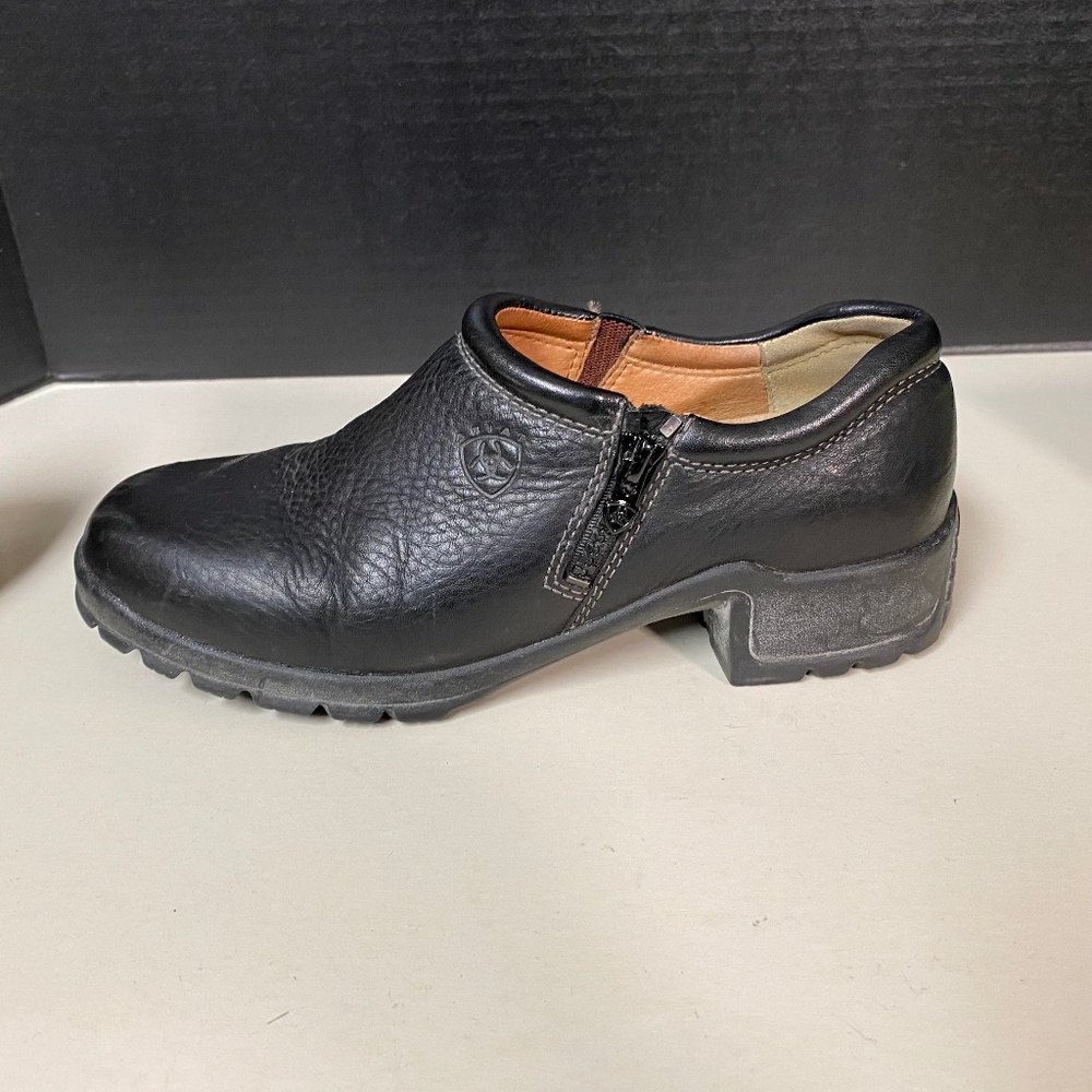 Ariat Size 8B Loden Black Leather Slip On Loafers Leather Upper 4LR Womens